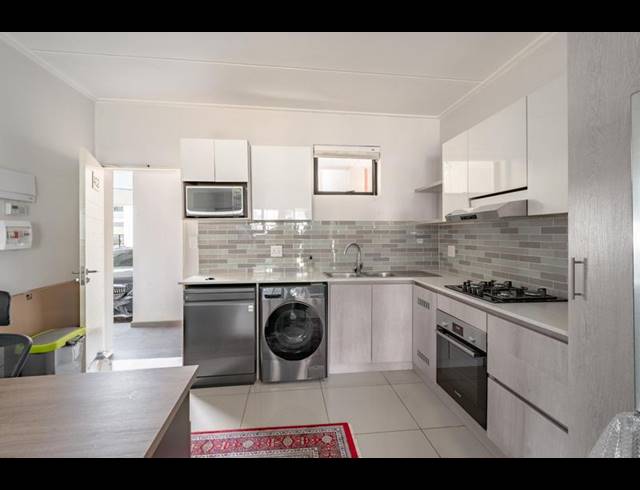 1 BEDROOM PROPERTY TO RENT IN BRYANSTON